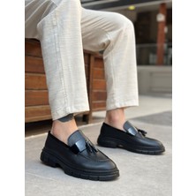 ET0240 Yüksek Taban Klasik Parlak Püsküllü Siyah Taban Erkek Ayakkabı