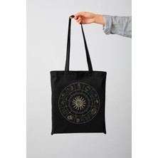 Junobi Siyah Bez Çanta – Güneş ve Astroloji Sembollü Kumaş Çanta – Boho Tarz – 35X40 cm