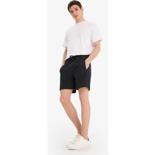 DeFacto Slim Fit Dar Kesim Dar Paça Şort W7965AZ25SM