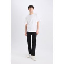 DeFacto Sergio Regular Fit Solmayan Renk Normal Kalıp Normal Bel Boru Paça Siyah Jean Pantolon E6111AX25SP