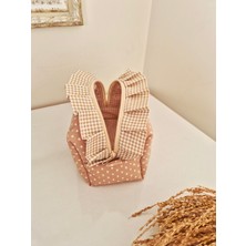 Bej Kalpli Makyaj Çantası – Fırfırlı , %100 Pamuklu, Kapitoneli, Çok Amaçlı Organizer, 20X10X10 cm