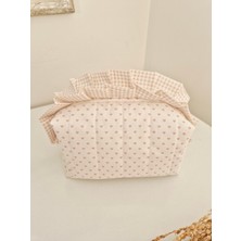 Baby Kangaroo Bej Kalpli Makyaj Çantası – Fırfırlı , %100 Pamuklu, Kapitoneli, Çok Amaçlı Organizer, 20X10X10 cm