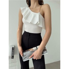 Kadın Tek Omuz Volanlı Zincir Askılı Kaşkorse Crop Bluz RD7000