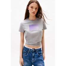 Tommy Jeans Kadın TIŞÖRT-DW0DW20905