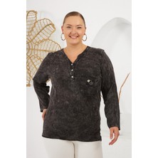 Yaka Arma Detaylı Büyük Beden Yıkamalı Bluz Siyah