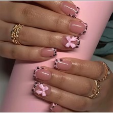 24'lü Silver Taş Işlemeli Pembe Leopar Desen Kısa Küt Model Takma Tırnak Seti