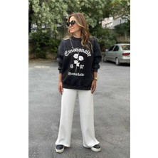 Baskı Detaylı Zincirli Şardonlu Sweat