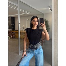 Be Chic Kadın Bisiklet Yaka Omuzları Vatkalı Kolsuz Salaş Düz Basic Tshirt AYD2009