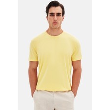 Twn Slim Fit Işın Çiçeği Düz Kabartma Baskılı T-Shirt 4EC148551753M