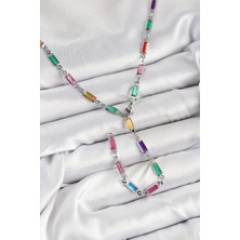 Pirinç Renkli Zirkon Taşlı Dikdörtgen Model Gümüş Renk Kadın Y Kolye