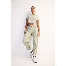 DeFacto Standart Fit Çift Cepli Paçası Lastikli Standart Boy Sporcu İnce Eşofman Altı A4557AX25SP