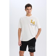 DeFactoFit NBA Los Angeles Lakers Standart Fit Kargo Cepli Kısa Paça Şort B3920AX25SP
