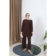 Tuniği Piliseli Pantolonlu Takım