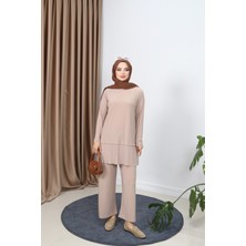 Tuniği Piliseli Pantolonlu Takım