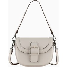 Bugattı Zita Bej Omuz Çantası Hafif, Şık, Manyetik Kapaklı ve Ayarlanabilir Askılı Tasarım