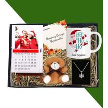 Kişiye Özel Dikey Masaüstü Her Ay Için Özel 12 Fotoğraflı Masa Takvim ve Kupa Bardak Peluş Ayıcık Kartanesi Gümüş Kaplama Kolye