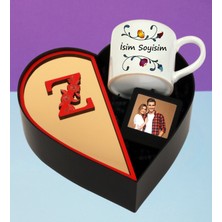 Kişiye Özel Baş Harf Tasarımlı Kalp Kutu Çerçeve ve Isim Soyisim Tasarımlı Fincan
