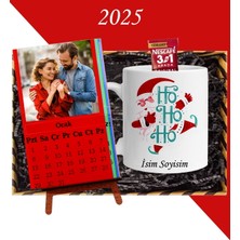 Kişiye Özel Yılbaşı Hediyesi Renkli Masaüstü Her Ay Için Özel 12 Fotoğraflı Masa Takvimi ve Kupa Bardak Yeni Yıl Hediyesi