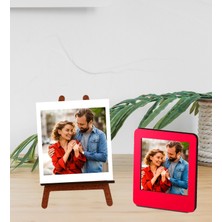 Kişiye Özel Fotoğraflı Ahşap Masaüstü Şövale ve Kırmızı Çerçeve Set