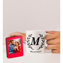 Kişiye Özel Fotoğraflı Baş Harf ve Isim Soyisim Tasarımlı Kupa ve Resimli Kırmızı Çerçeve