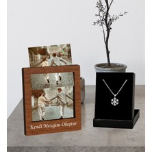 Kişiye Özel Polaroid Fotoğraf Albümü Kendi Mesajını Oluştur 4 Fotoğraflı Masaüstü Ahşap Çerçeve ve Kartanesi Kolye Set
