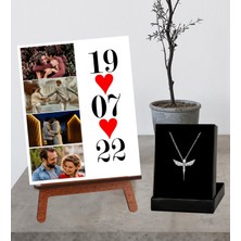 Kişiye Özel Masaüstü 4 Fotoğraflı Kolaj Anı Fotoğrafı Tarih Tasarımlı Şövale ve Melek Figürlü Kolye