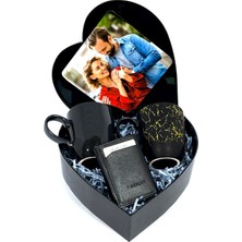 Kişiye Özel Fotoğraflı Yeni Kalp Kutu Tasarımlı 2'li Kupa ve Cüzdan Set