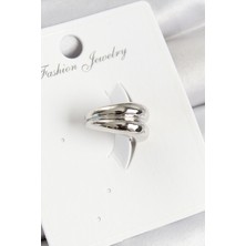 Pirinç Halka Model Gümüş Renk Sağ Kıkırdak Küpe