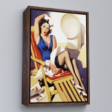 Kahverengi Çerçeveli Sailor Pin Up Dekoratif Duvar Tablosu - Denizci Kız