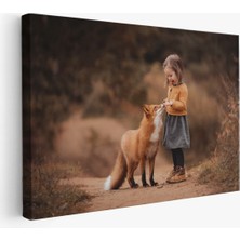 Küçük Kız ve Tilki Dekoratif Kanvas Tablo 1147