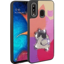 Galaxy A20 Kılıf Parlayan Kabartmalı Ikonik Figürlü Xemu Amas Silikon Kapak-Mor