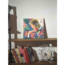 Kadının Sessiz Gücü Patiska Tasarım El Yapımı Akrilik Tablo | 30X30 cm | Kadın ve Çiçek Desenli