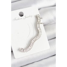 Pirinç Su Yolu Model Gümüş Renk Sağ Kıkırdak Küpe - TJ-BKP10986