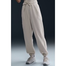 Nike Therma-Fıt One Women's Loose Fleece Pants Kadın Bol Kesim Yüksek Bel Eşofman Altı Fildişi