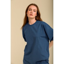 Kadın İndigo Mavi Oversize Bisiklet Yaka %100 Organik Pamuk Düz Basic Yazlık T-Shirt