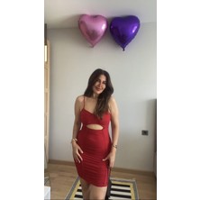 Alinn Butikk Kadın Omuz Askılı Göbek ve Sırt Dekolteli Gipe ve Büzgü Detay Fırsat Ürün Mini Elbise