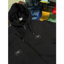 Metal Plaka Logo Detaylı Erkek Eşofman Takımı