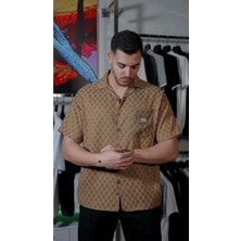 Monogram Detaylı Yarım Kollu Gömlek Nw