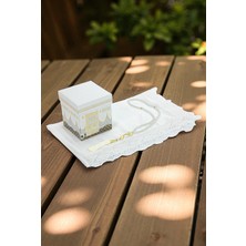 Kabe Desenli Özel Kutulu Seccade Tesbih Mevlüt Seti Beyaz