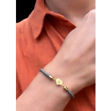 14 Ayar Plakalı Altın N Harfine Özel Kalp Motifli Gri Ipek Örgülü Hediye BILEKLIK-526HARF