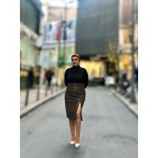 Önden Yırtmaçlı Deri Etek