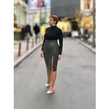 Önden Yırtmaçlı Deri Etek