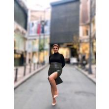 Önden Yırtmaçlı Deri Etek