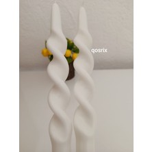 Qosrix 2'li Beyaz Burgulu Şamdan Soya Mumu Doğal Kokulu Uzun Çubuk Konik Burgu Spiral Mum Dekoratif