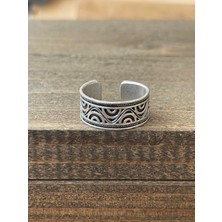Aida Jewelss Ayarlanabilir Ölçü 925 Ayar Gümüş Kaplama Klasik Desen Işçilikli Tasarım Yüzük