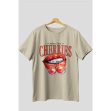 Cherry Cherries 3 Ön Baskılı Oversize T-Shirt Erkek Kadın Pamuk Bisiklet Yaka Tişort