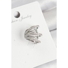 Pirinç Zirkon Taşlı Yay Model Gümüş Renk Sağ Kıkırdak Küpe