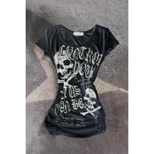 Siyah Gothic Skulls Control Geniş Yaka Y2K Kısa Kollu Crop