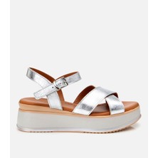 Hotiç 01SAH306910A210 KADIN Deri Lame Kemerli Dolgu Topuklu Düz Sandalet