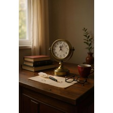 Kahverengi Masa Üstü Dekoratif Quartz Saat, Şık ve Zarif Tasarım